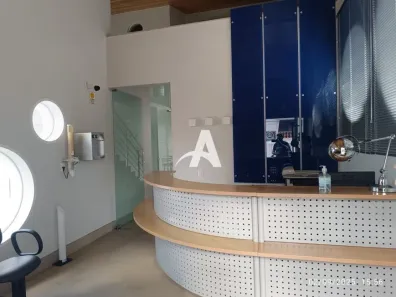 Imóvel Comercial para alugar, 310m² no Brasil, Uberlândia