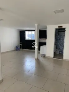 Ponto Comercial para alugar, 100m² no Parque Residencial Laranjeiras, Serra