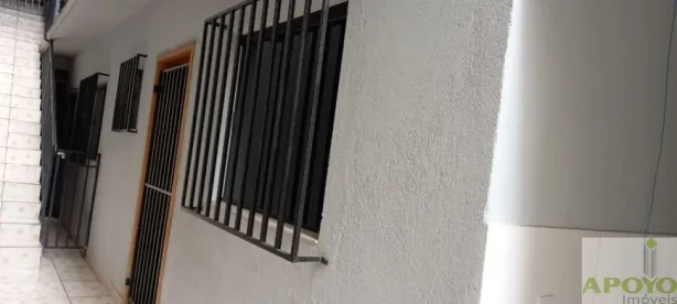 Sobrado com 1 Quarto para alugar, 35m² no Jardim Itacolomi, São Paulo