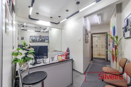 Sala Comercial para venda ou aluguel, 57m² no Centro Histórico, Porto Alegre