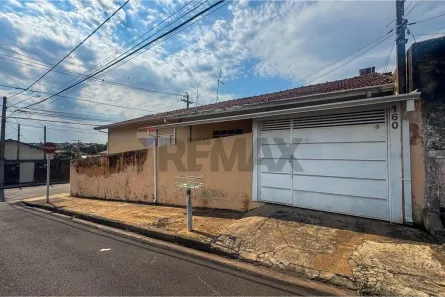 Casa com 3 Quartos à venda, 105m² no Vila São Lúcio, Botucatu