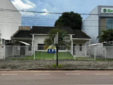 Casa com 3 Quartos à venda, 130m² no Setor Comercial, Sinop
