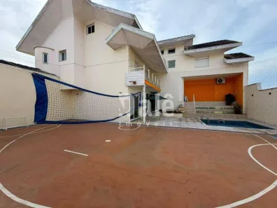 Sobrado com 4 Quartos à venda, 544m² no Jardim Amália, Caçapava