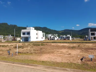 Lote/Terreno à venda, 150m² no Beira Rio, Biguaçu