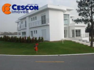 Casa de Condomínio com 5 Quartos para venda ou aluguel, 750m² no Residencial Morada dos Lagos, Barueri