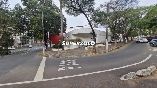 Prédio Comercial com 3 Quartos para alugar, 984m² no Centro, Vinhedo