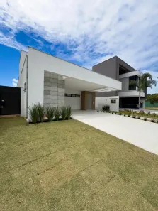 Casa de Condomínio com 3 Quartos à venda, 220m² no Boulevard Lagoa, Serra