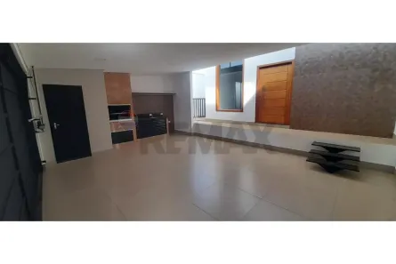 Casa com 3 Quartos para alugar, 160m² no Água Branca, Piracicaba