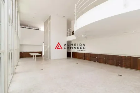 Casa com 3 Quartos à venda, 550m² no Jardim Luzitânia, São Paulo