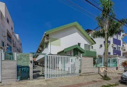 Imóvel Comercial com 16 Quartos à venda, 650m² no Ingleses do Rio Vermelho, Florianópolis