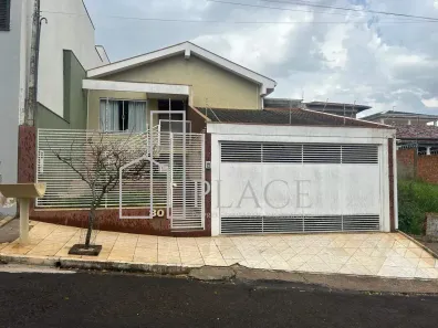Casa com 3 Quartos à venda, 130m² no Ana Carla, Marília