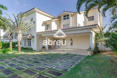 Casa de Condomínio com 7 Quartos à venda, 732m² no Candelária, Natal
