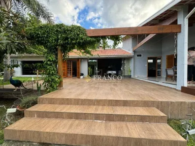 Casa com 4 Quartos à venda, 300m² no Chácara Campestre, Taubaté
