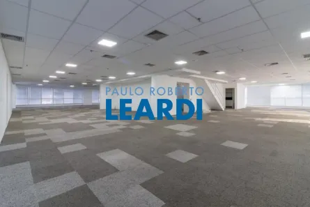 Sala Comercial para alugar, 1144m² no Butantã, São Paulo