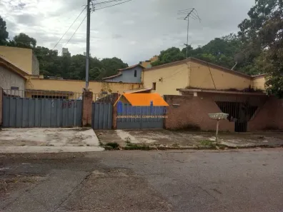 Casa com 6 Quartos à venda, 250m² no Universitário, Belo Horizonte