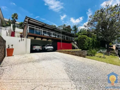 Casa de Condomínio com 3 Quartos para alugar, 330m² no Jardim Indaiá, Embu das Artes