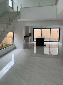 Casa de Condomínio com 4 Quartos à venda, 224m² no Jardim Cristal, Aparecida de Goiânia