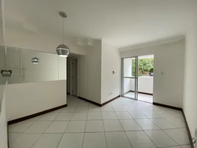 Apartamento com 3 Quartos para alugar, 70m² no São Rafael, Salvador