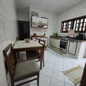 Casa com 2 Quartos à venda, 75m² no Maracanã, Praia Grande