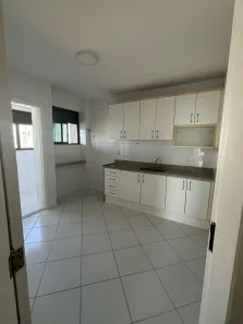 Apartamento com 3 Quartos para alugar, 150m² no Praia do Pecado, Macaé