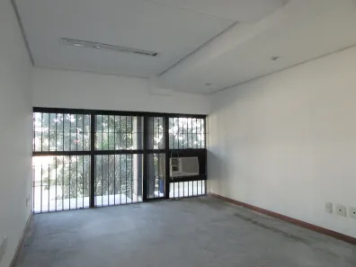 Sala Comercial à venda, 80m² no Boa Vista, Porto Alegre
