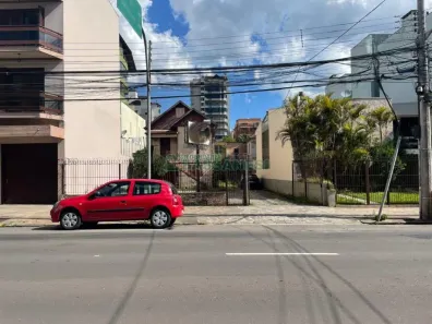 Lote/Terreno à venda, 680m² no Nossa Senhora de Lourdes, Caxias do Sul