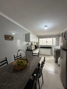 Casa com 2 Quartos à venda, 120m² no Centro, Franca
