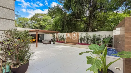 Apartamento com 3 Quartos à venda, 285m² no Centro Cívico, Curitiba