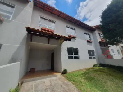 Sobrado com 3 Quartos para alugar, 110m² no Santa Felicidade, Curitiba