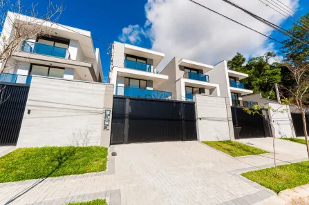 Casa de Condomínio com 4 Quartos à venda, 360m² no Vista Alegre, Curitiba