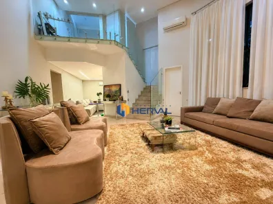 Casa de Condomínio com 3 Quartos à venda, 400m² no Parque Industrial 200, Maringá