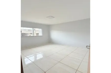 Casa de Condomínio com 2 Quartos à venda, 45m² no Parque Marajó, Valparaíso de Goiás