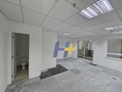 Sala Comercial para venda ou aluguel, 41m² no Vila Gertrudes, São Paulo