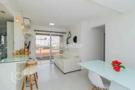 Apartamento com 2 Quartos à venda, 67m² no São Geraldo, Porto Alegre