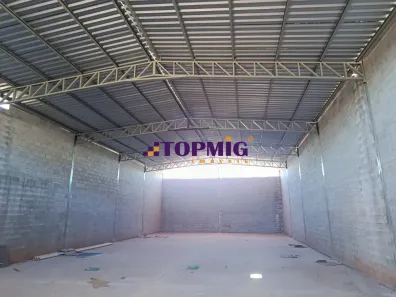 Galpão/Depósito/Armazém para alugar, 360m² no Duque de Caxias, Betim