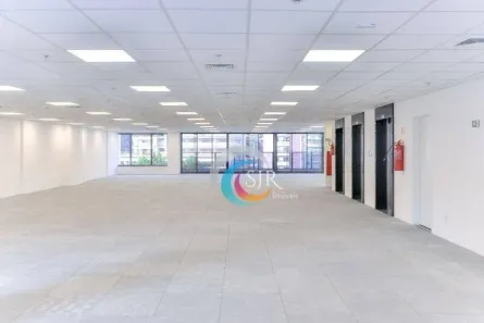 Sala Comercial para alugar, 6872m² no Pinheiros, São Paulo