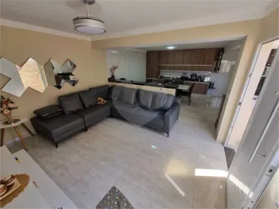 Sobrado com 3 Quartos à venda, 215m² no Jardim Clímax, São Paulo