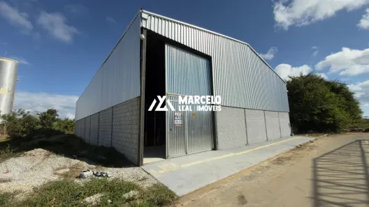 Galpão/Depósito/Armazém com 1 Quarto para alugar, 600m² no Felícia, Vitória da Conquista