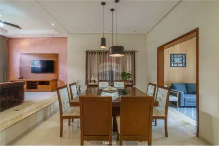 Casa de Condomínio com 3 Quartos à venda, 239m² no Ortizes, Valinhos