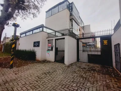 Sobrado com 3 Quartos para alugar, 180m² no Guabirotuba, Curitiba