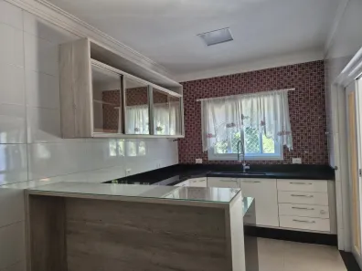 Casa de Condomínio com 3 Quartos para alugar, 280m² no Suru, Santana de Parnaíba