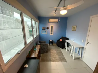 Sala Comercial à venda, 31m² no Menino Deus, Porto Alegre