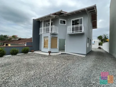 Casa com 2 Quartos à venda, 221m² no Costa e Silva, Joinville