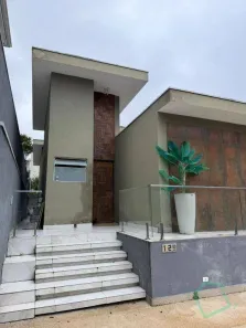 Casa de Condomínio com 3 Quartos para venda ou aluguel, 300m² no Vila Diva, Carapicuíba