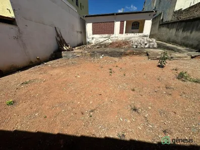 Casa com 2 Quartos à venda, 102m² no Parque São José, Belo Horizonte