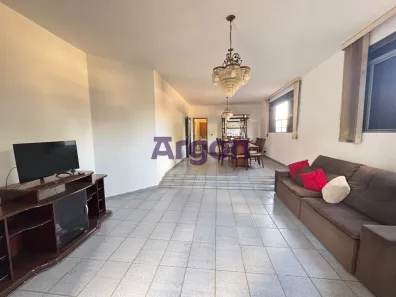 Casa com 4 Quartos à venda, 481m² no Vila São Luiz, Goiânia