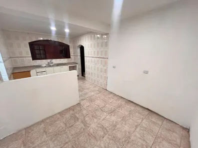 Sobrado com 2 Quartos para alugar, 70m² no Vila Dalva, São Paulo