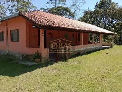 Fazenda/Sítio com 2 Quartos à venda, 172m² no Taiaçupeba, Mogi das Cruzes