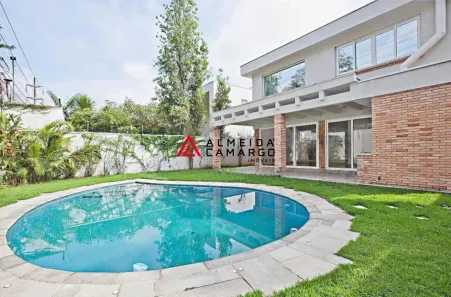 Casa com 4 Quartos para alugar, 546m² no Alto de Pinheiros, São Paulo