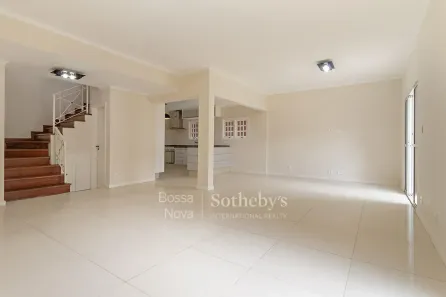 Casa de Condomínio com 3 Quartos à venda, 362m² no Jardim Panorama, São Paulo